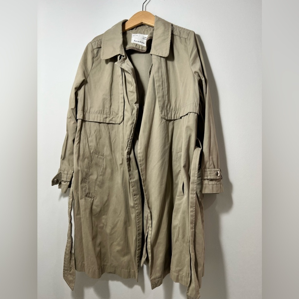 - Zara girls trench coat size 8
